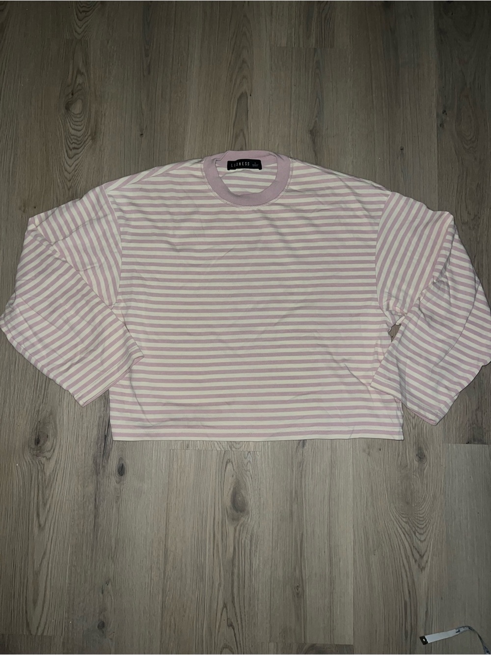 Lioness Bloom Long Sleeve Tee size L